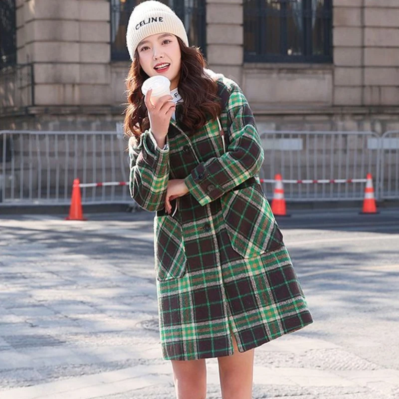 2023 Winter New Women Fashion Green Plaid Hooded Woolen Coat Female Mid-Length Loose Cotton Padded Casual Thickened Outwear