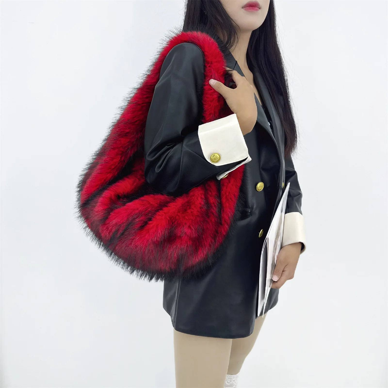 Designer Fluffy Plush Shoulder Bag Warm Faux Mongolian Fur HandBags for Women Brands Large Hobo Shopper Heart Shaped Purses