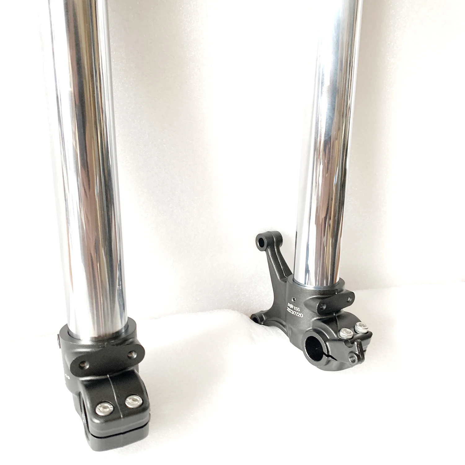 SUR ウルトラビー OEM オリジナル フロントフォーク KKE