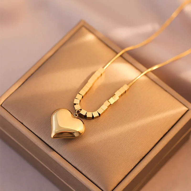 

Jacoso Titanium Steel Square Beads Love Pendant Necklace High Quality New Accessories For Women Exquisite Fashion Jewelry Gifts