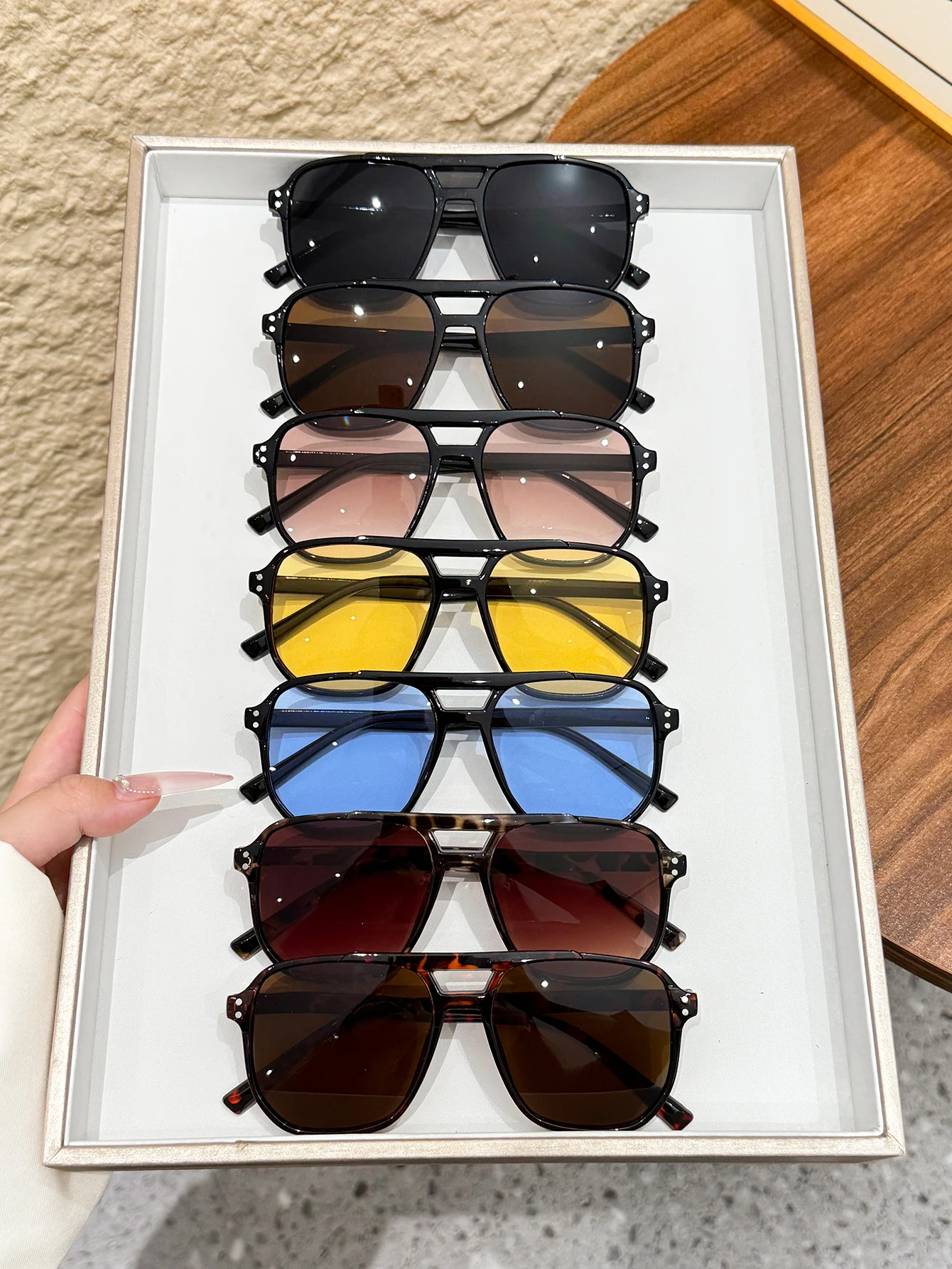 7-teilige klassische Mode-Kombinationsbrille mit quadratischem Rahmen, schickes Schwarz, Schildpatt-Design, lässige Mode, dekorative Brille
