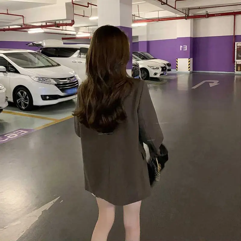 Рисунок 6 - Роскошный Женский блейзер