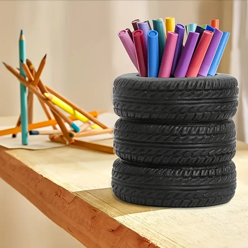 Organizador de escritorio con forma de neumático