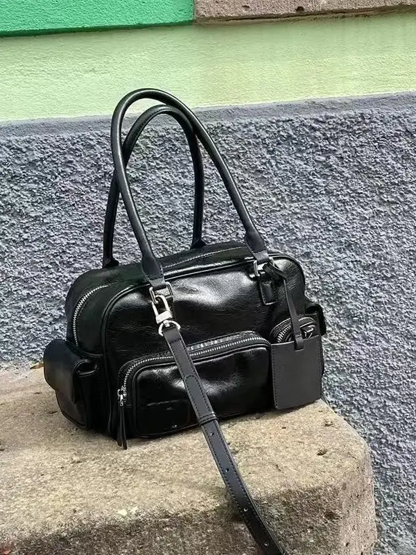 Retro Frosted Underarm Bag Faux Suede Fabric Women‘s 2024 New Winter Fashion Portable Shoulder Bag Popular Texture Crossbody Bag