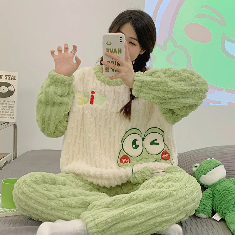 

Winter Pijamas Sets Women Thick Soft Warm Sleepwear Pyjama Pour Femme Korean Girls Cartoon Frog Cute Pajamas Loose Pijama Mujer