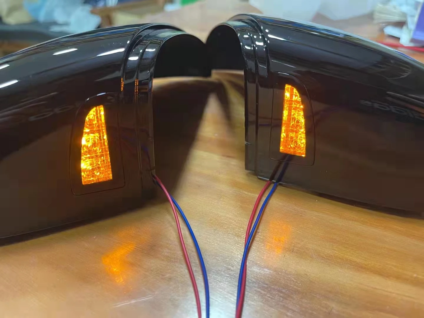 

Черный зеркальный чехол для VW Passat B7 Jetta MK6