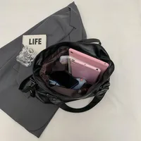 Sac à main fourre-tout décontracté pour femme, grande capacité, en cuir souple, pour ordinateur portable, sac bandoulière noir spacieux format A4 6