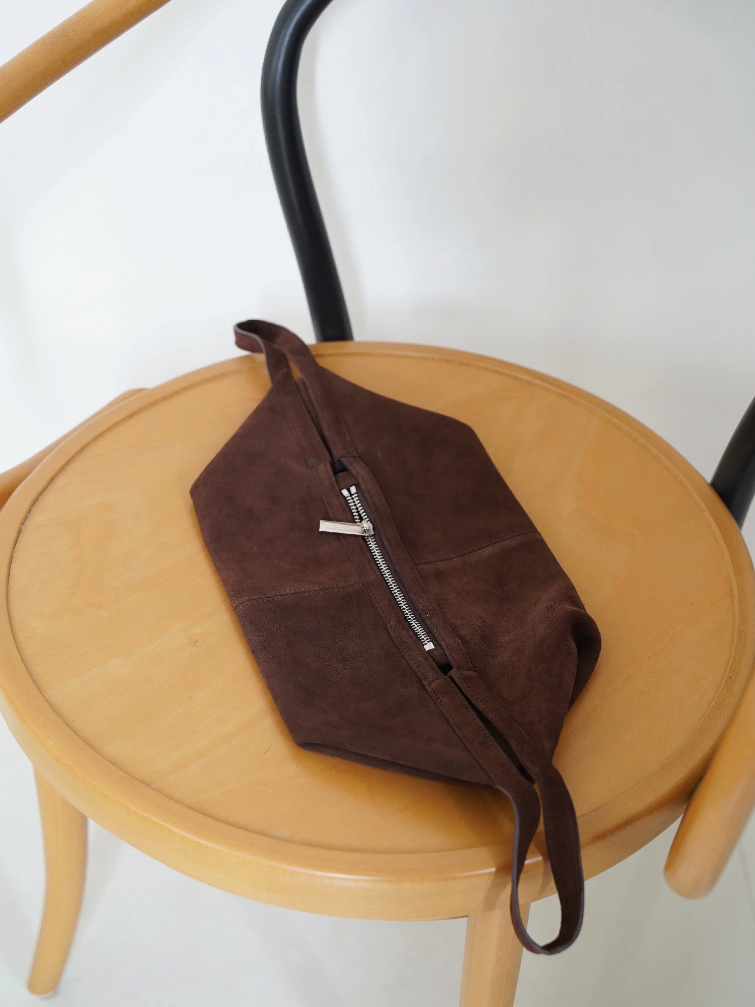 Women Suede Shoulder Bag Crossbody Bag Adjustable Strap Hobo Purse With Inner Pocket Satchel Purse Clutch Purse Zipper Handbag