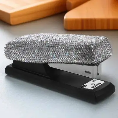 1 세트 세련된 라인스톤 스테이플러 소형 헤비 듀티 금속 스테이플러 빠른 스테이플링 사무실 학교용 휴대용 데스크탑 장식