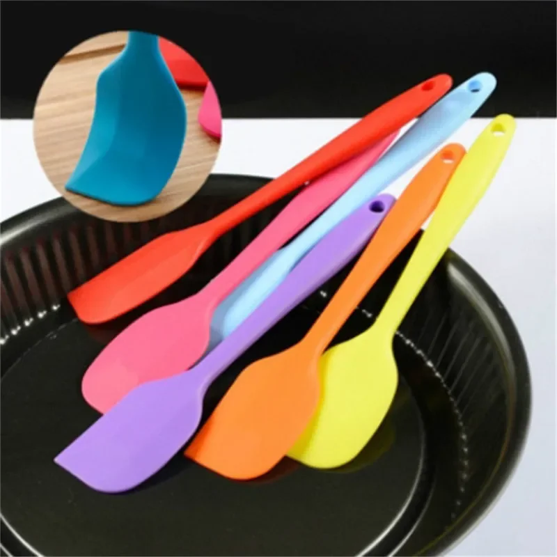 Heat Resistant Silicone Scraper Silicone Spatula for Cooking Baking Stirring Food Grade Kitchen Scraper Cake Decorating Tools
