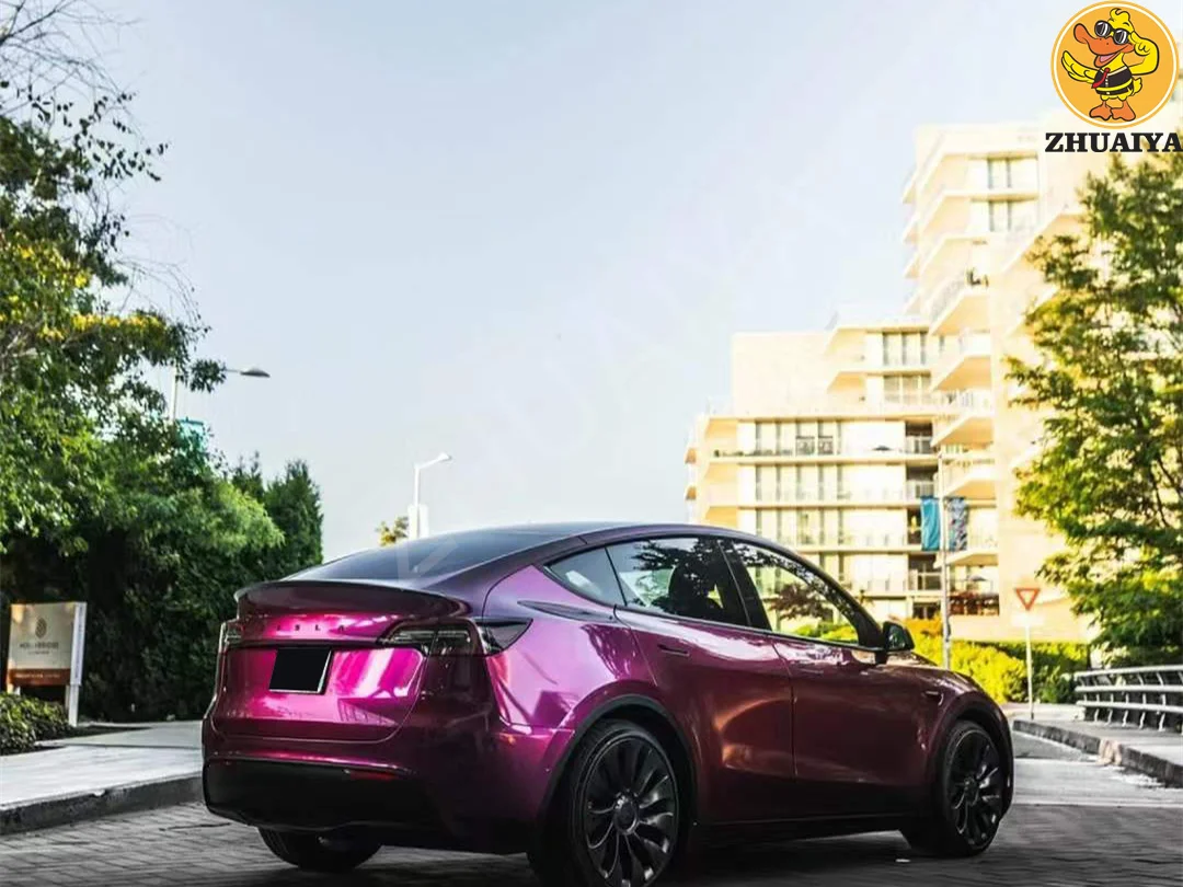 Рисунок 5 - Высококачественные автомобильные наклейки из ТПУ