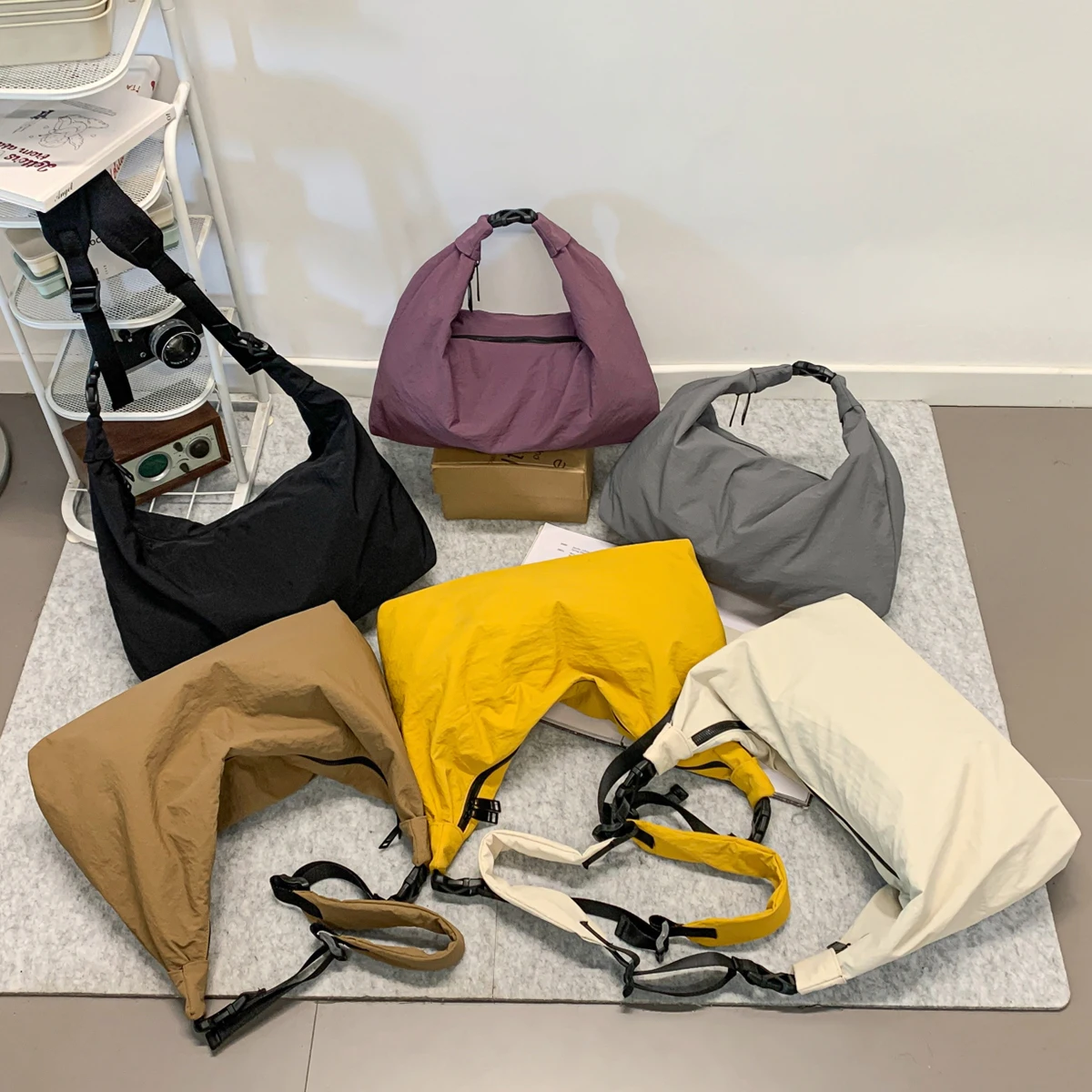 Original Design Japanese and Korean Style Commuter Thick Canvas Single-Shoulder Simple Casual Versatile Student Large-Capacity Tote Bag for Work, Class, and Shopping