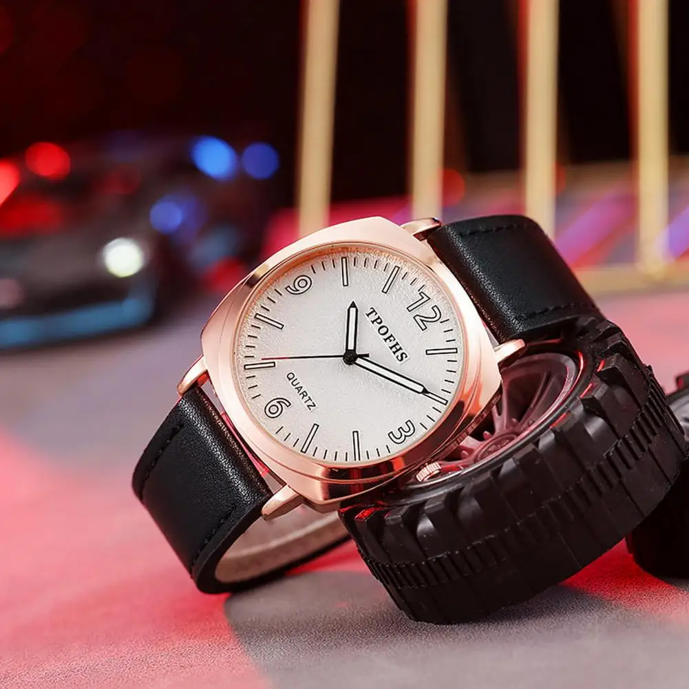 

Dressy Men Watch Stylish Men's Minimalist Quartz Watch with Faux Leather Strap Round Dial Casual Dress Design for Birthday