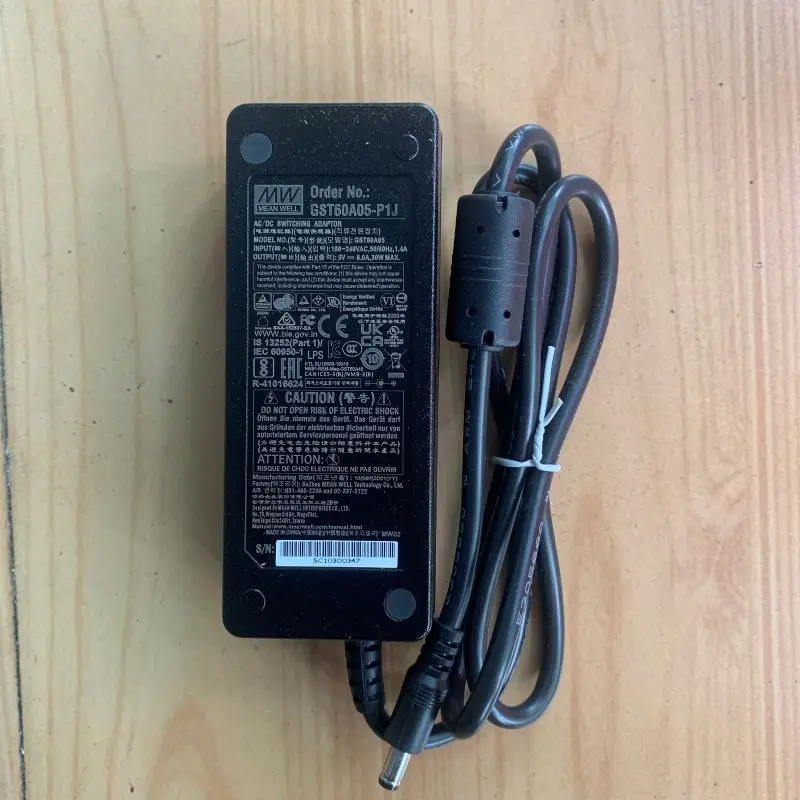 MEANWELL GST60A05-P1J – Tisch-Netzteil 5V 6A 30W, Produktbild-Vorschau 4