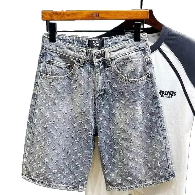 2025 American style new denim shorts for men in summer, loose straight tube, perforated jacquard, high-end feeling, five point 3