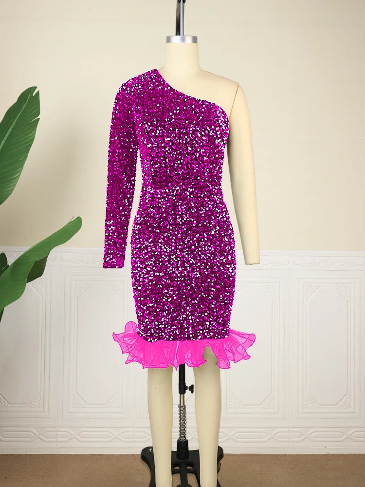 Рисунок 5 - Женское платье с блестками