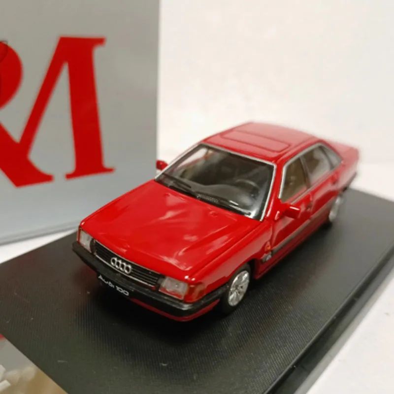 Rhino Model 1/64 Audi 100 C3 sedan model car Diecast Fidgets