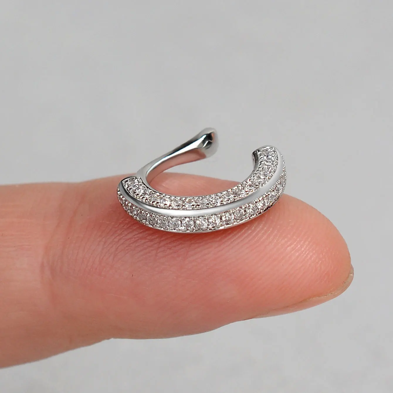 1PC Mode Sparkly CZ Ohr Manschetten Ohne Piercing Clip auf Ohrringe Nicht-Piercing Gefälschte Knorpel Ohrringe Für Frauen zierliche Schmuck – Detail 8