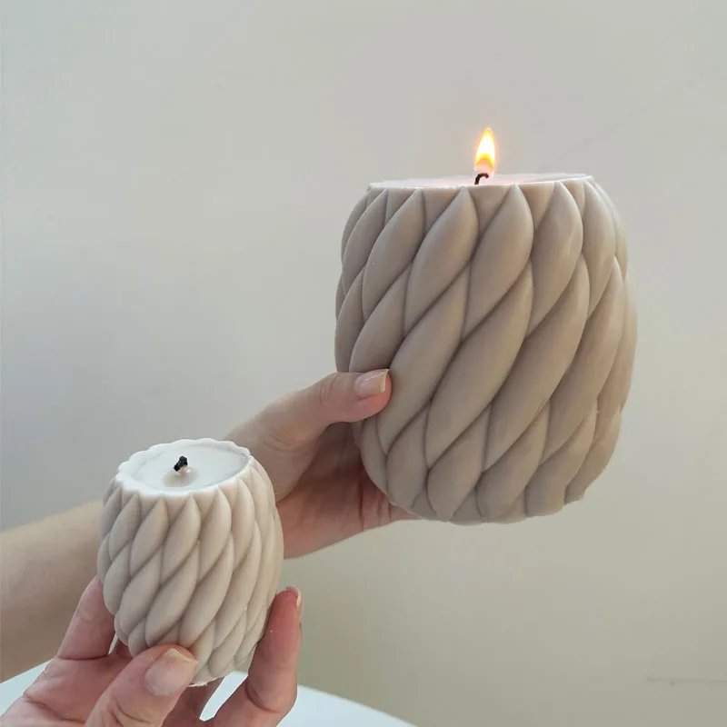 3D Rotating Raindrops Silicone Mold for DIY Art and Crafts - Ideal for Candles, Soap, Plaster, and Resin Casting