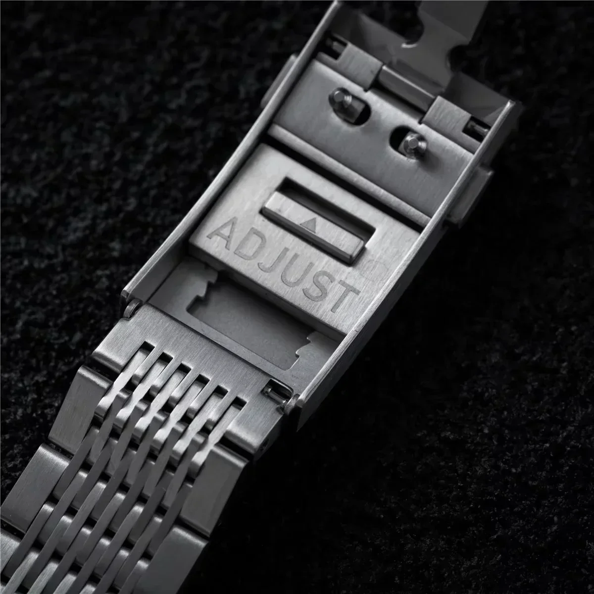 ★非売品◆サインCD◆B.D.U◆Wishpool IXDAO IPOSE 2025Automatic Mechanical Men Watch JD-X07S Dragon