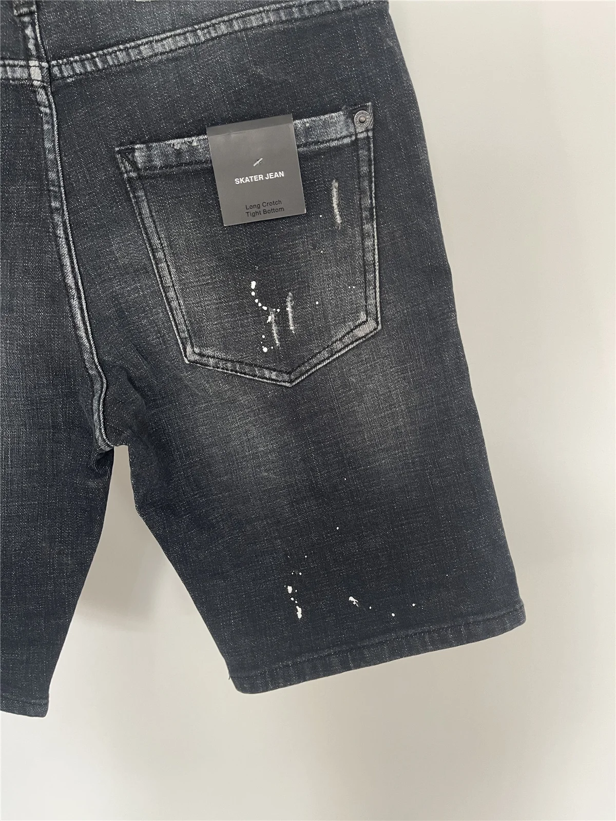Spring and Summer 2025 New Jeans Trendy Men's Washed Grinding Patch Paint Slim-fit Micro-elastic Denim Shorts for Men 6