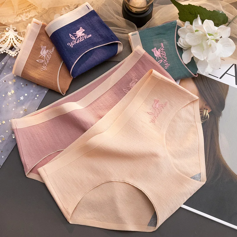 New Cotton One-piece Seamless Panties Women's Underwear Girls Japanese New Comfortable Panties Cotton Crotch