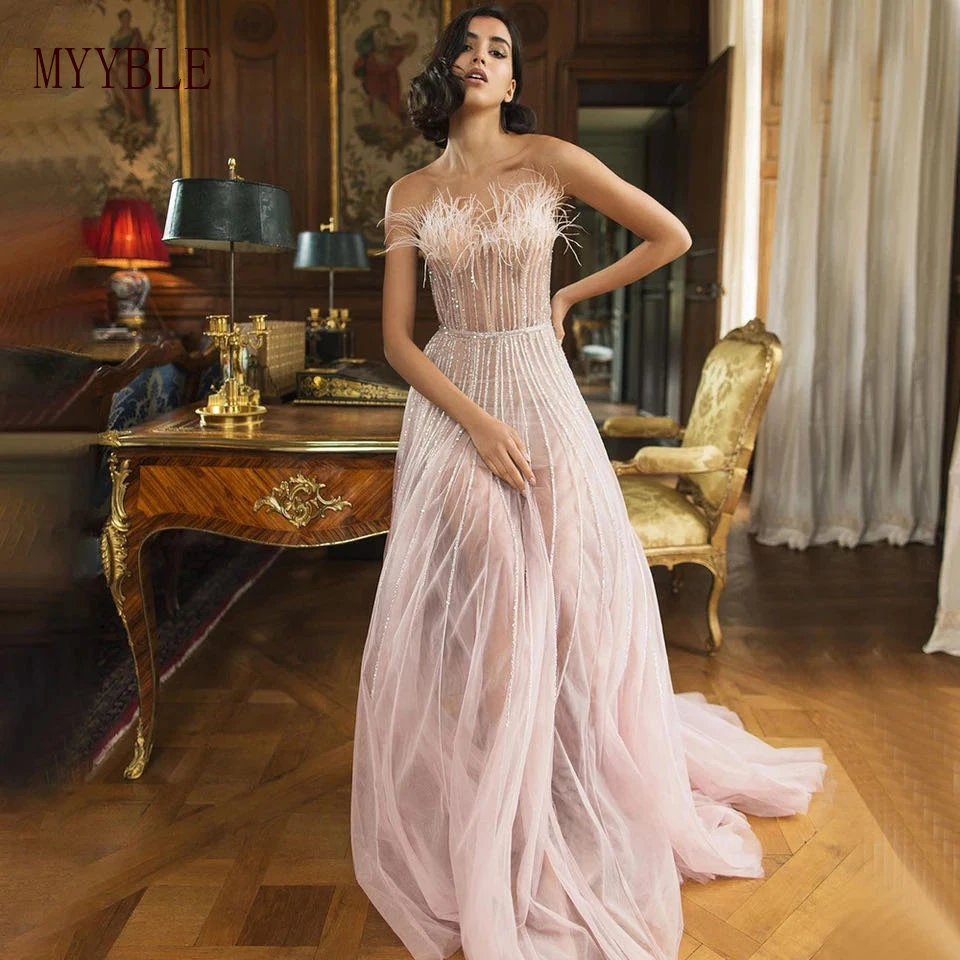 

Luxury Strapless Beaded Pink Dubai Evening Dress with Feather Custom Made Wedding Party Gown Women Elegant Formal Prom Dresses