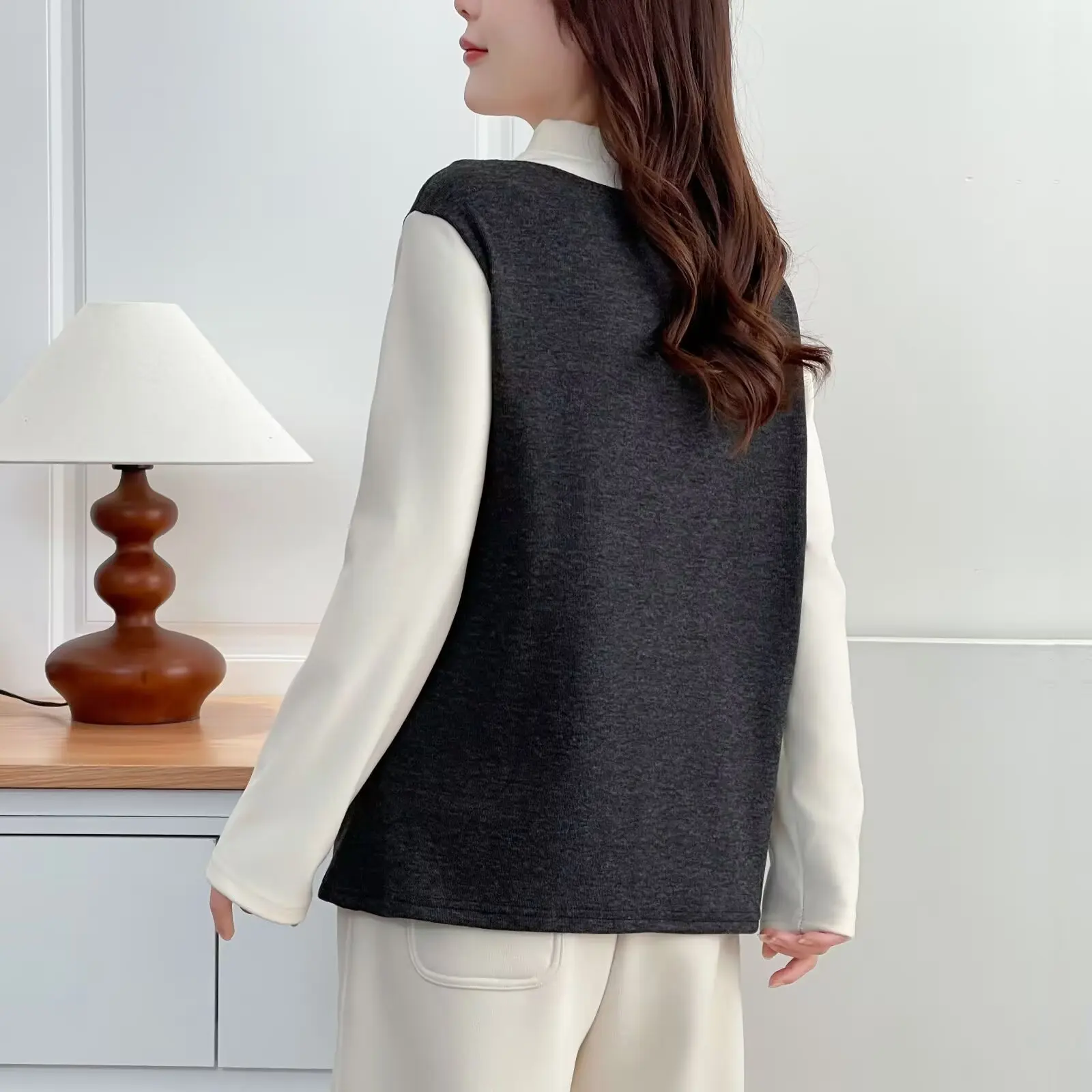 XXXXL Fashion Plus Size Woman Clothing T-Shirt New Fake Two Pieces With Split Fleece Warm Base Tops In Winter 2025