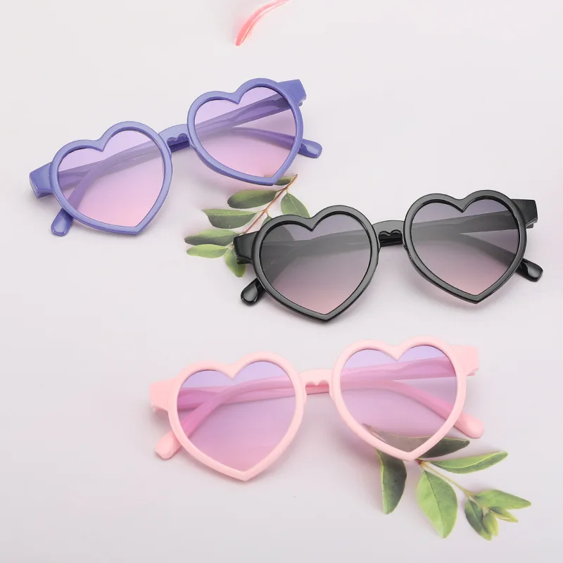 Óculos de sol em forma de coração para crianças estilo vintage_voghion.com