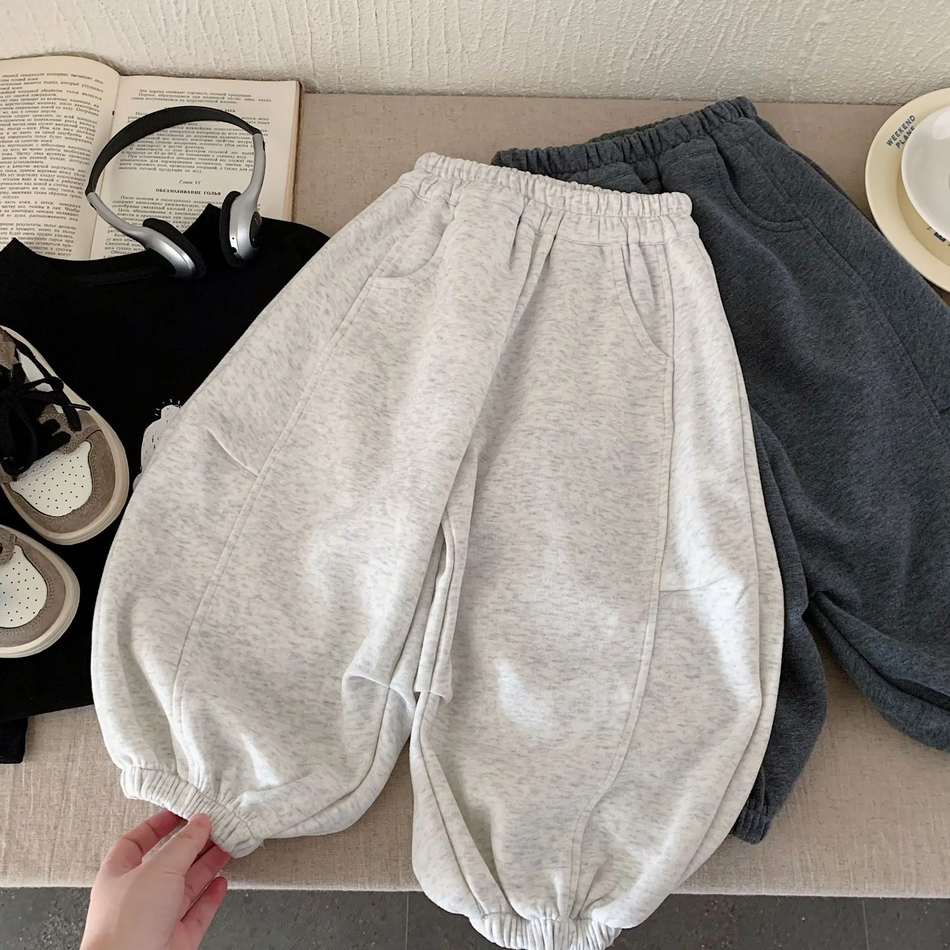 2026 Kinder-Sportshorts im koreanischen Stil für 2-7 Jahre – lockere Jogginghosen für Mädchen und Jungen, weiche Freizeitkleidung für den Alltag im Frühling – Detail 7