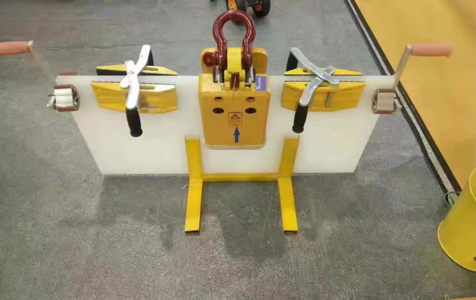 Slate Clamp, Lifting Pliers, Stone Spreader, Load 1000kg, Automatic Lock, Suitable for Concrete, Marble Slabs, Rock Slabs
