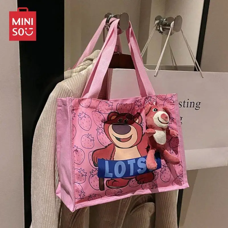 

Аниме Miniso Lotso, новинка 2024, сумка-тоут, Холщовая Сумка с клубничным медведем, сумка для поездок, вместительная ручная сумка через плечо, женская сумка