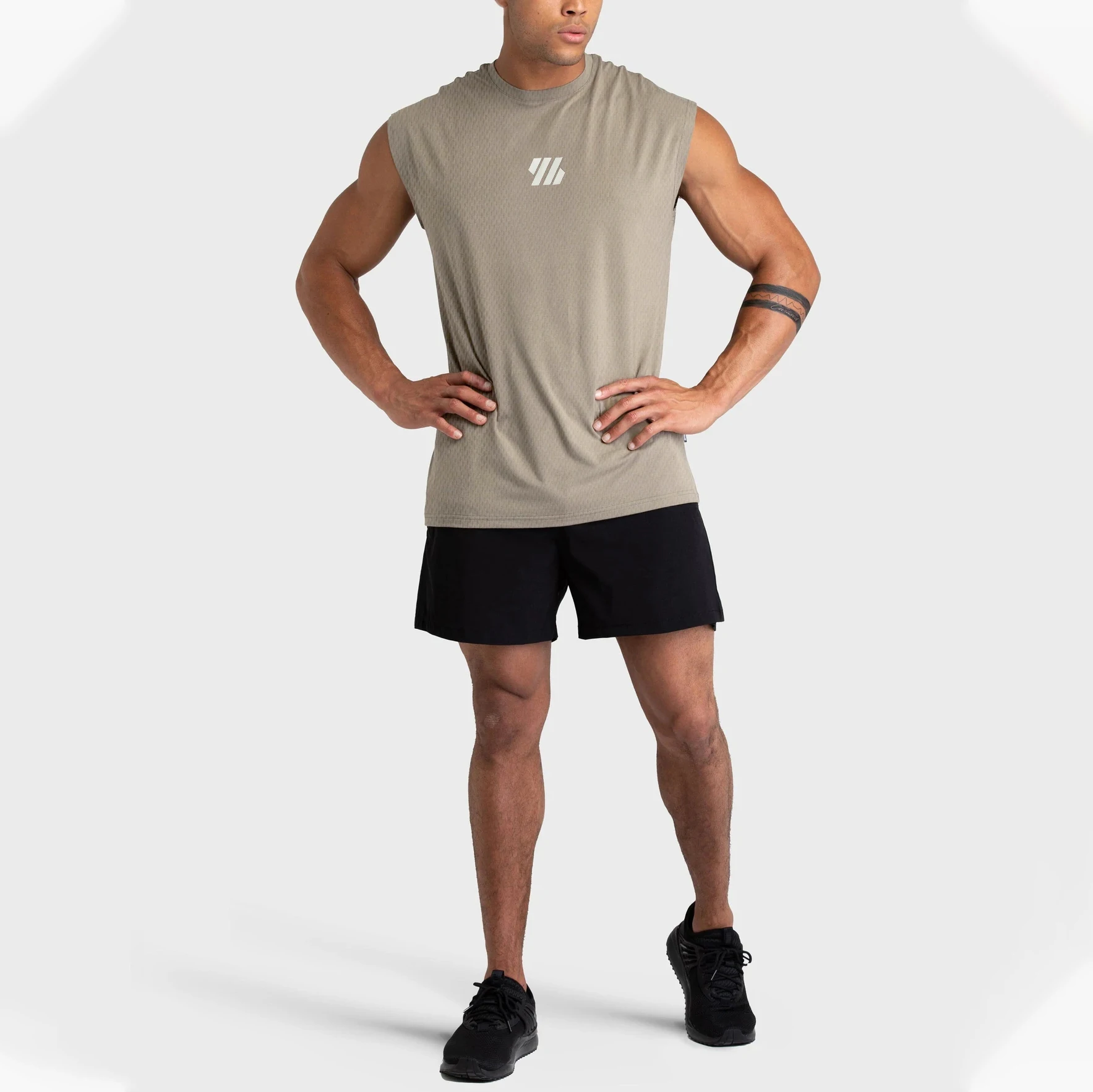 Men Tank Top Sleeveless Shirts Mesh Breathable Gym Shirt Men Muscle Tshirt Slim Fit Bodybuilding Tank Tee