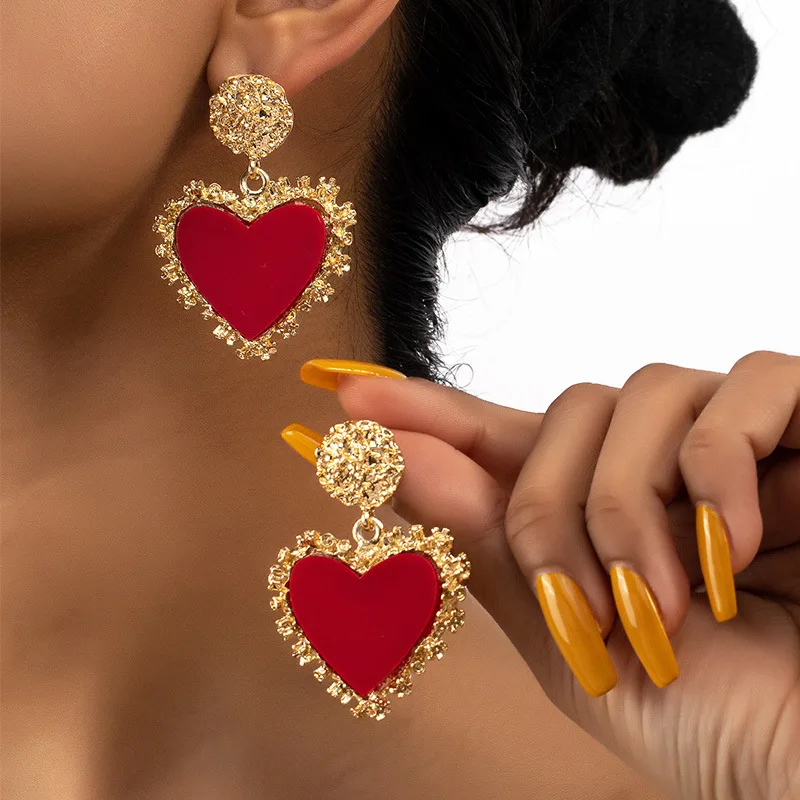 

Vintage Oil Dropping Metal Love Heart Pendant Drop Earrings for Women Punk Gold Color Geometric Earrings Party Jewelry Gifts