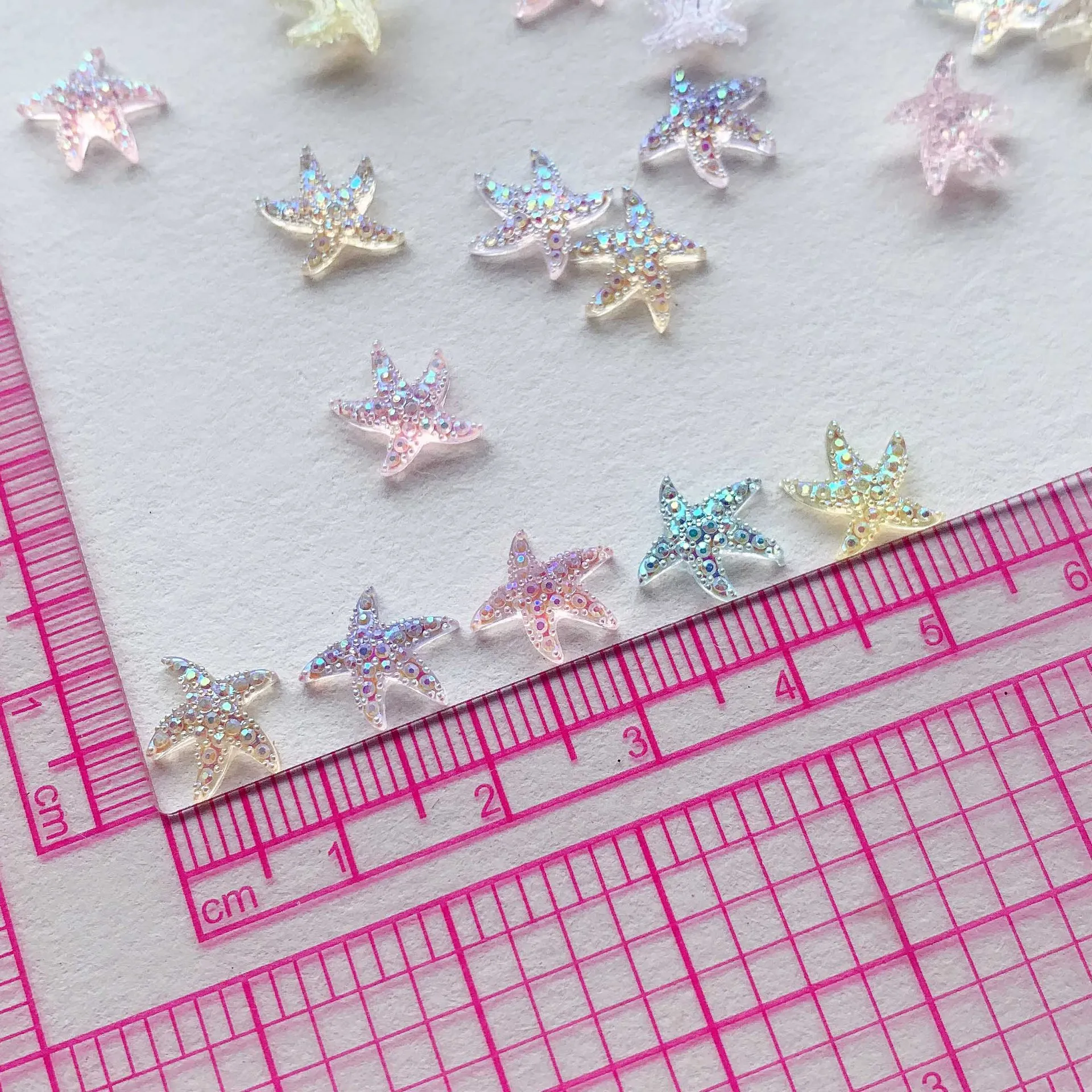50개 오로라 불가사리 미니 네일아트 액세서리 DIY 믹스 컬러 레진 작은 네일 참 DIY 3D 여름 네일아트 데코레이션 부품