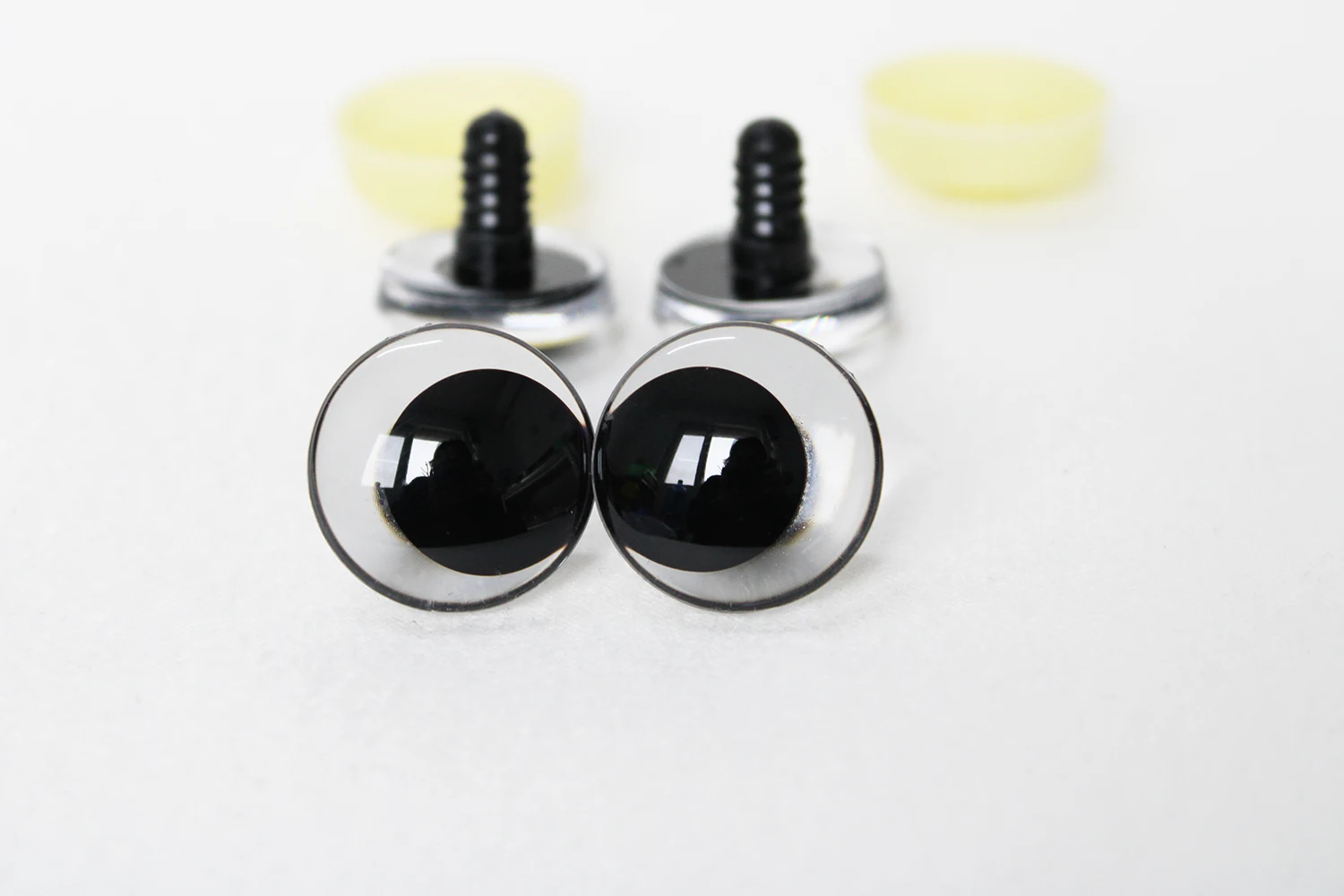 30mm 40mm 50mm 60mm new big size round shape clear plastic safety toy eyes  with white hard washer--10pcs/lot