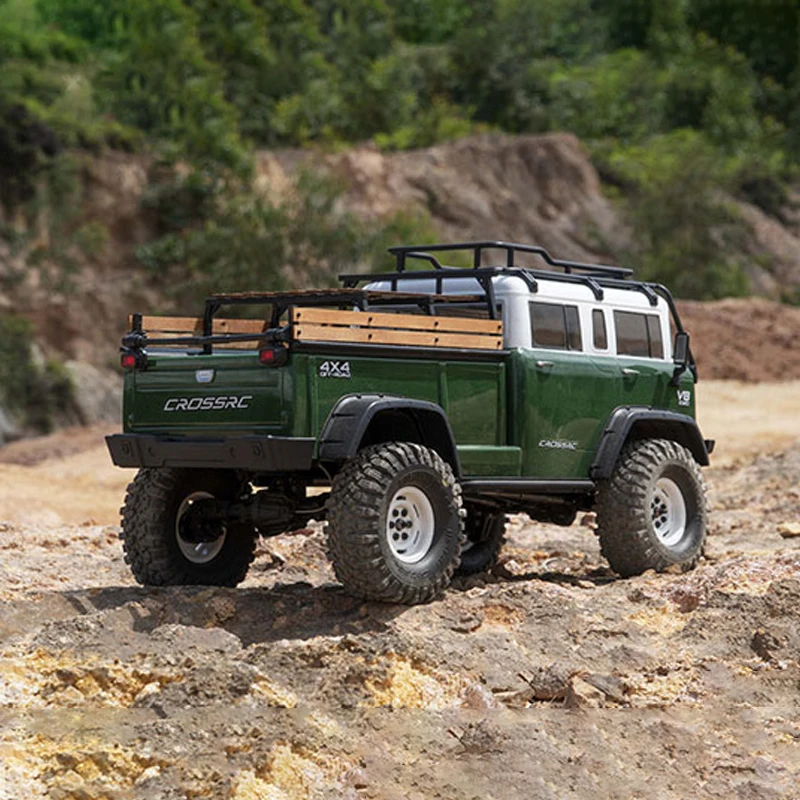CROSS RC JT4 1/10 Crawler Chenilles Électrique 4WD RTR gravissant une pente raide