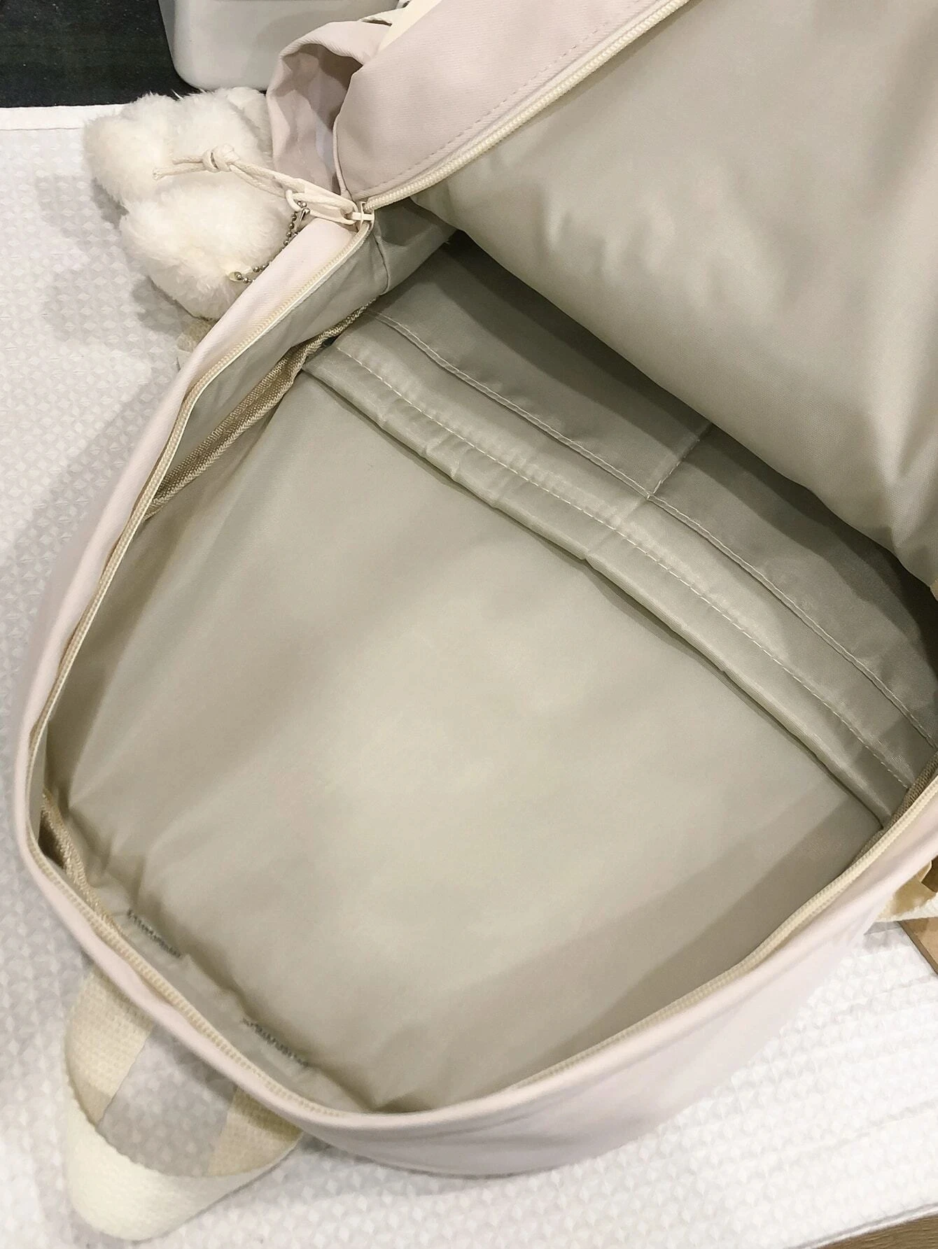 Waterproof Fashionable Backpack Large Capacity Anti-Theft School Bag With Pendant For Teen Girls Students Perfect For School 4