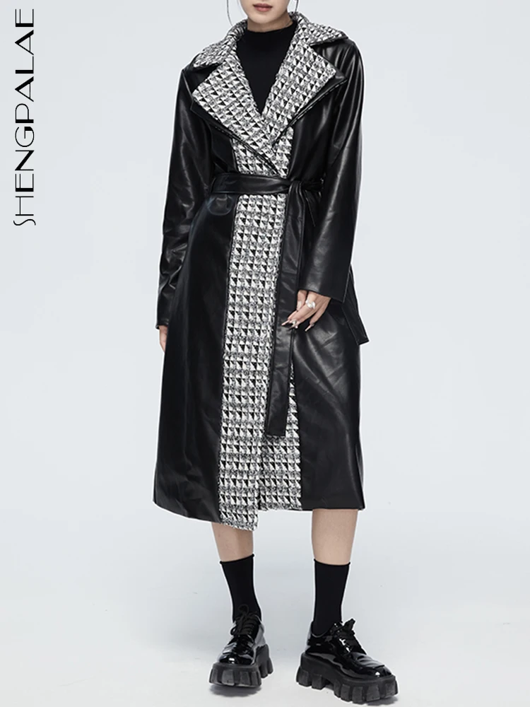 

SHENGPALAE 2023 Autumn New Leather Spliced Trench For Women Houndstooth Design Belt Temperament Straight Windbreaker Coat 5R6078