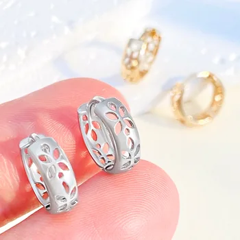 Korean Fashion Silver Color Small Hoop Earrings For Women Ear Buckle Jewelry 2025 Trending New Gold Color Hollow Flower Earrings