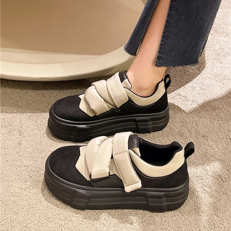 

Shallow Mouth Women Shoes Autumn Clogs Platform All-Match Casual Female Sneakers Round Toe Modis Fall Small Creepers Winter 2024