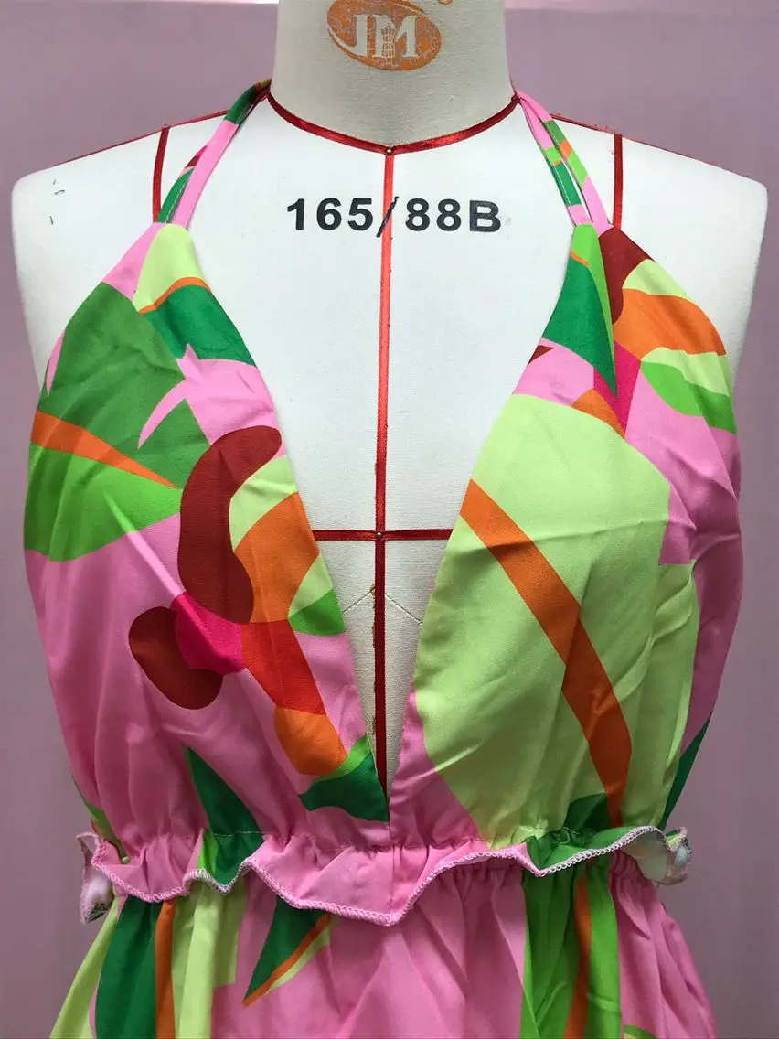 Vestidos de cuello halter con estampado de estilo bohemio para mujer, sexys, con escote en V y espalda descubierta, para vacaciones y playa, ropa informal para desplazamientos diarios.