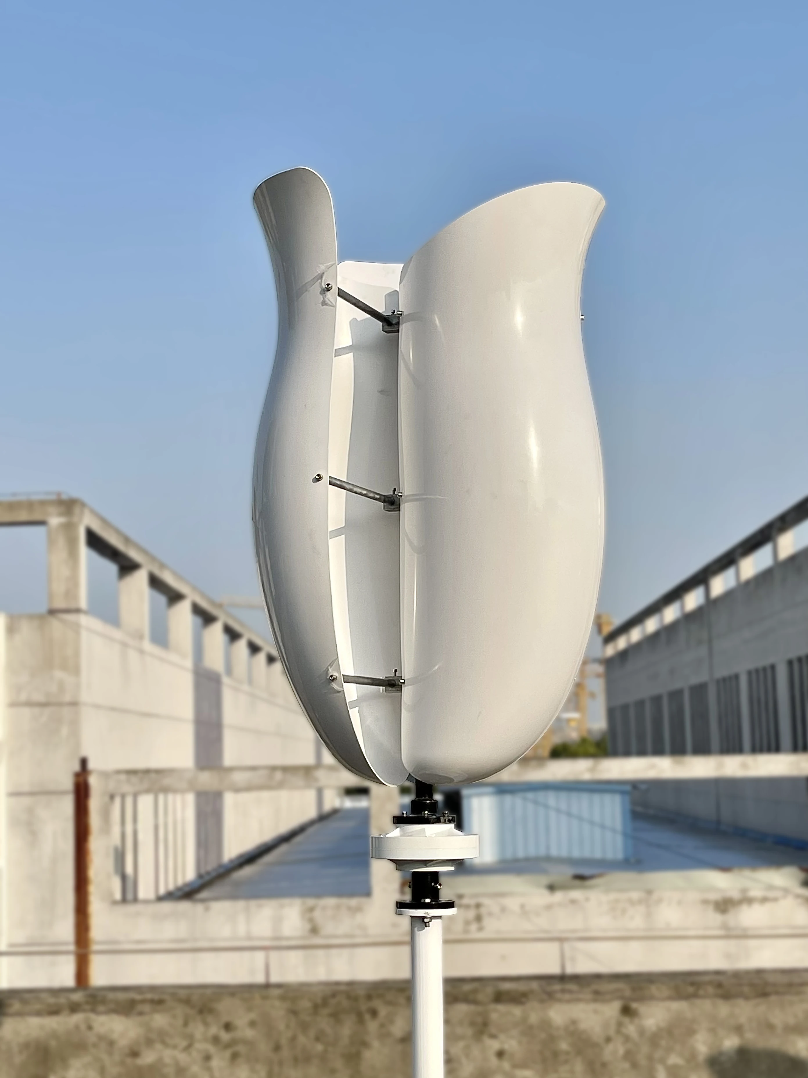 Generatore Eolico 8000W Ad Asse Verticale - Turbina Eolica Spirale 12V/24V/48V Per Casa, Barca, Giardino - Foto 9