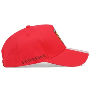 cappellino ferrari