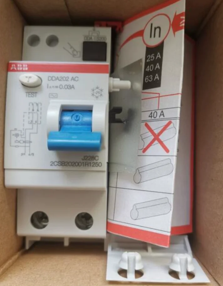 

1PC Original ABB Electromagnetic leakage module DDA202 AC-25/0.03 #F2