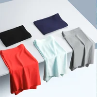 Sous-vêtements pour hommes, boxeurs en soie glacée avec estampage 3D, boxeurs fins sans couture, Shorts courts de sport allongés pour l'été 3