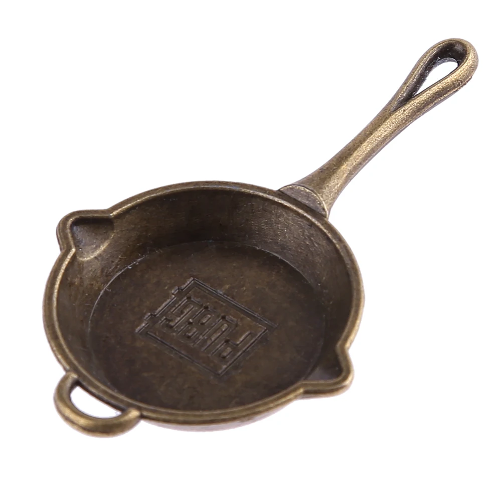 PUBG Battleground Pan Cosplay Rusting Key Chain Keyring