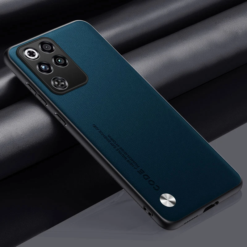 Carbon Fiber Ultra-Slim Hard Back Case with PU Leather Finish