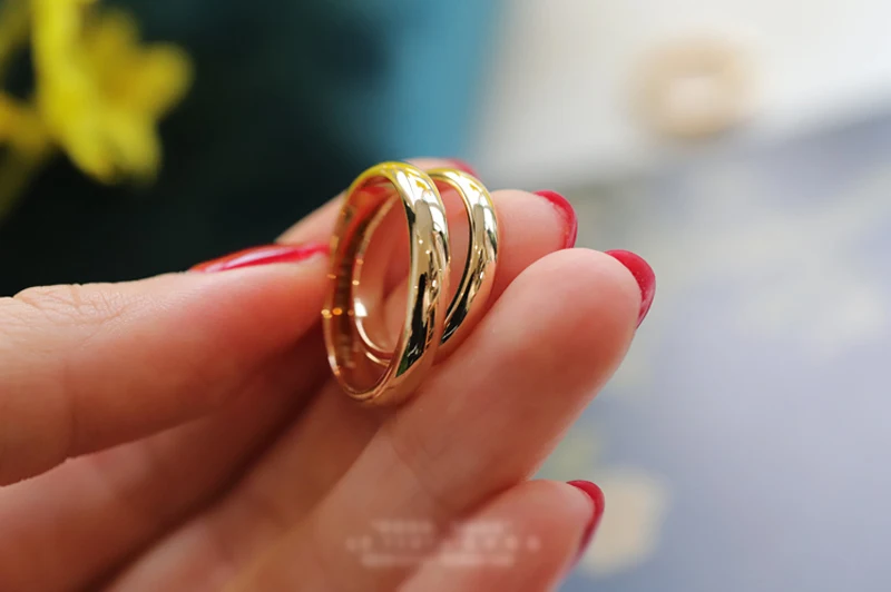 4mm simple fashion 18K gold color ring men's & women's exclusive couple wedding ring wedding rings finger rings fashion rings couple rings gold rings