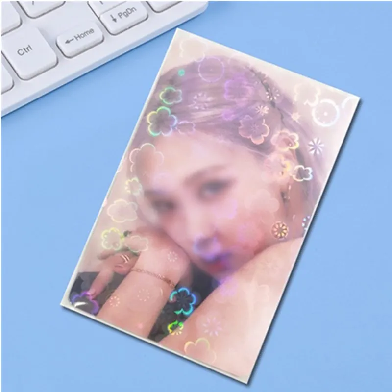 50 Pz/Pacco Kpop Card Sleeves Glittery Love Heart Kpop Toploader Card Maniche Per Fotocard Idol Photo Cards Custodia Protettiva